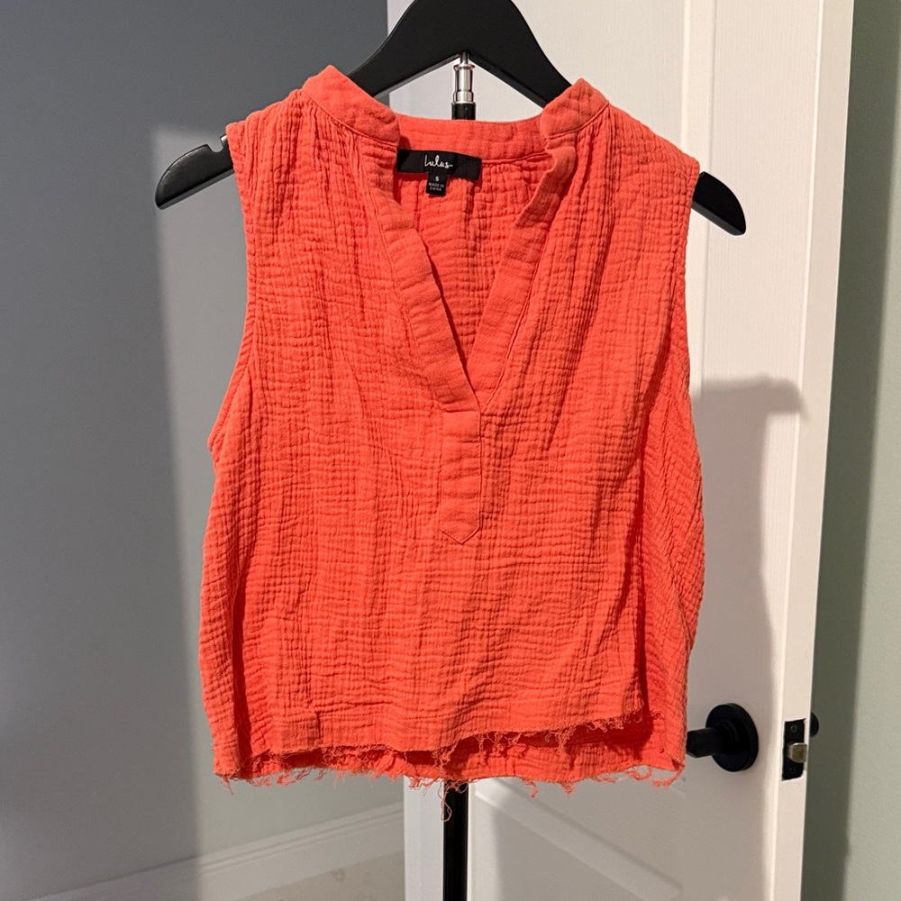 Lulu's Coral Split-Neck Cotton Gauze Tank